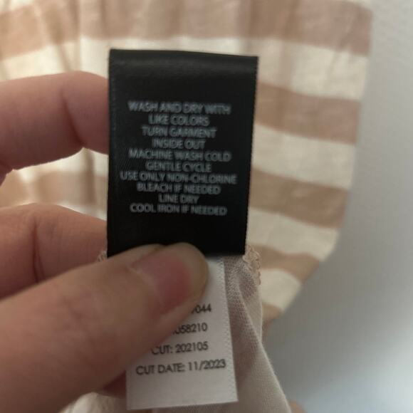 Torrid Peplum Tee Shirt Tan White Striped Babydoll Top Short Sleeve Casual 1X - Picture 7 of 10